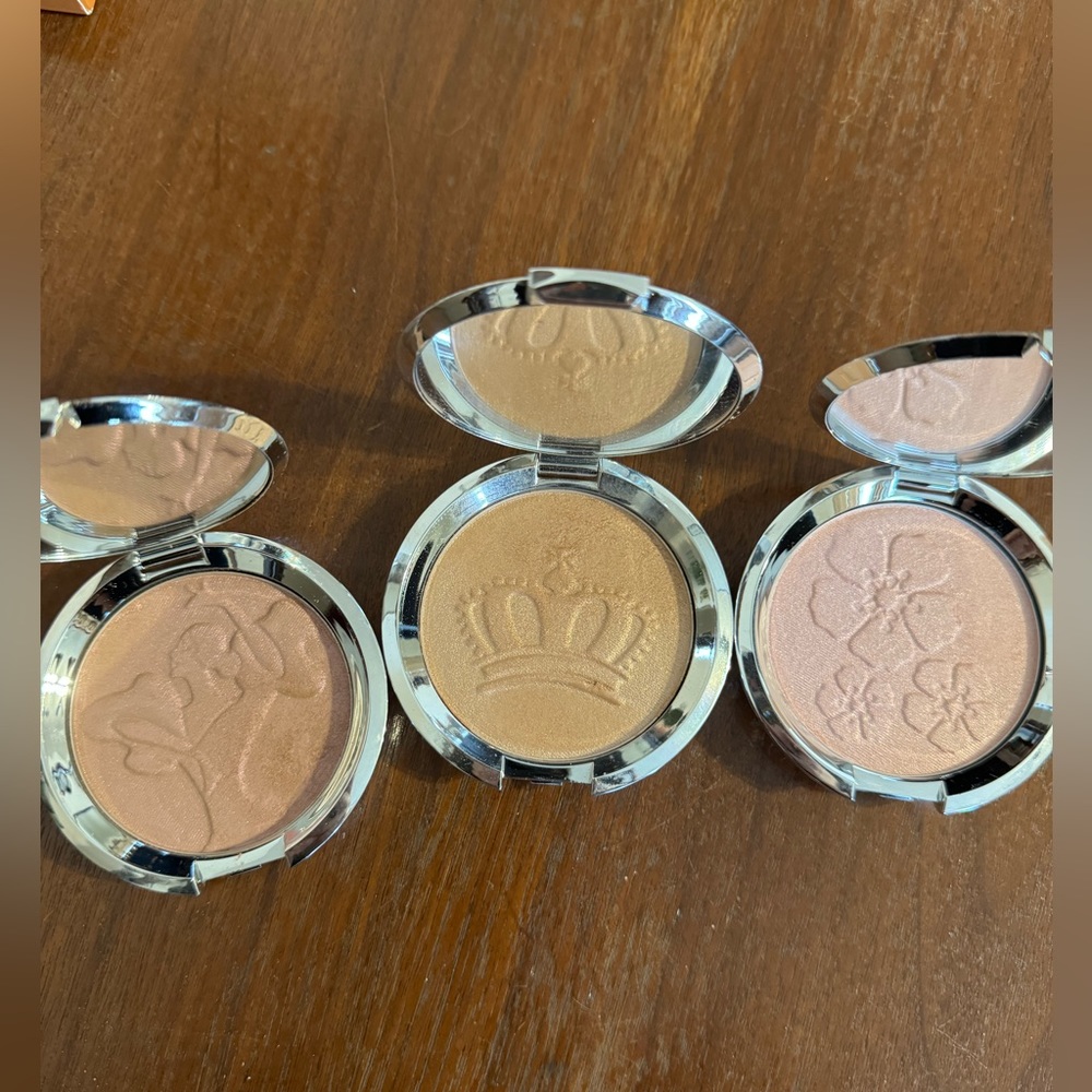 Becca Cosmetics Passport to Go Highlighter Bundle